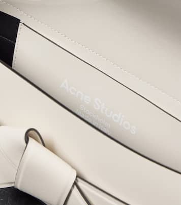 Schultertasche Musubi Small aus Leder | Acne Studios