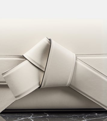 Schultertasche Musubi Small aus Leder | Acne Studios