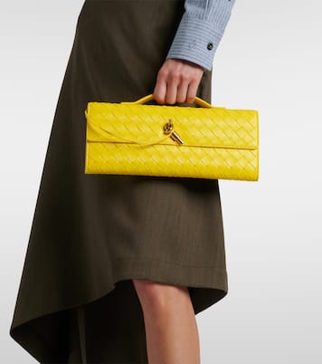 Andiamo Intrecciato leather clutch | Bottega Veneta