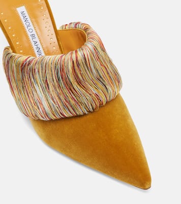 Caldean 90 velvet mules | Manolo Blahnik