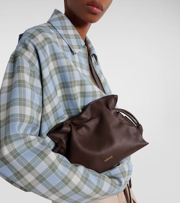 Clutch Flamenco Mini de piel | Loewe