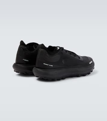 Sneakers TheROCKER | Satisfy