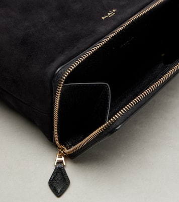 Le Pochon suede bucket bag | Alaïa