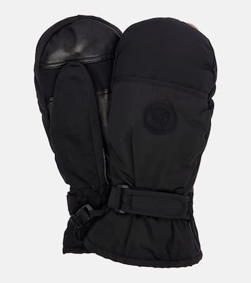 Leather-trimmed mittens | Yves Salomon