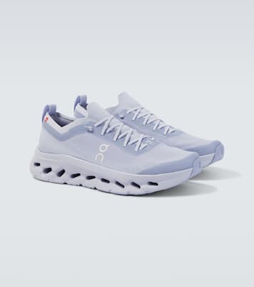 Cloudtilt Moon running shoes | On