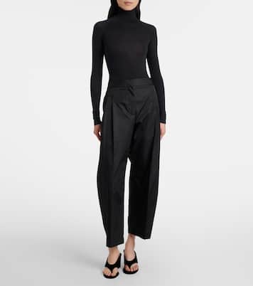 Velvet wedge thong sandals | Alaïa