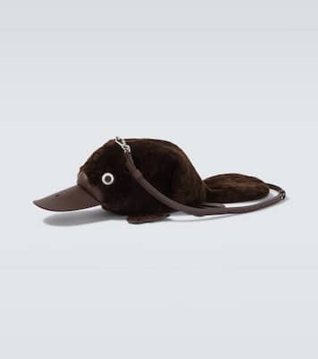 Bolso cruzado Platypus de borrego | Loewe