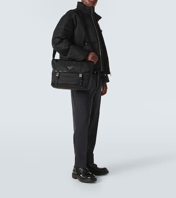 Bolso cruzado de Re-Nylon con piel | Prada