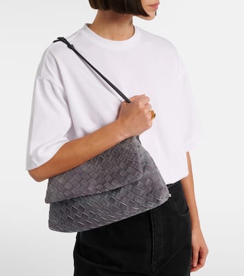 Schultertasche Giorno aus Veloursleder | Bottega Veneta