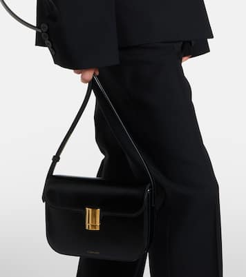 Schultertasche Tilla Small aus Leder | Calvin Klein Collection