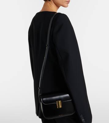 Schultertasche Tilla Small aus Leder | Calvin Klein Collection