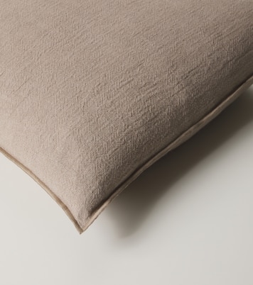 Linen crêpe cushion | Maison de Vacances