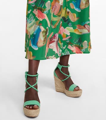 صندل ويدج من الجلد مع تزيين Chocazeppa 120 | Christian Louboutin