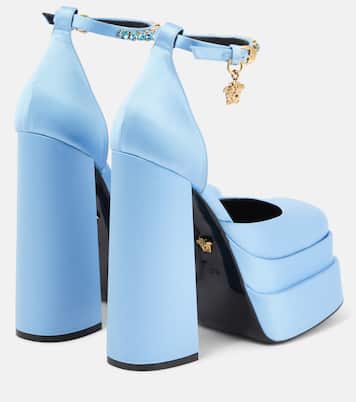 Plateau-Pumps Medusa Aevitas aus Satin | Versace