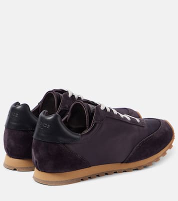 Sneakers Slim Runner aus Satin | Le Monde Béryl