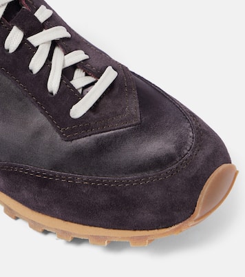 Sneakers Slim Runner aus Satin | Le Monde Béryl