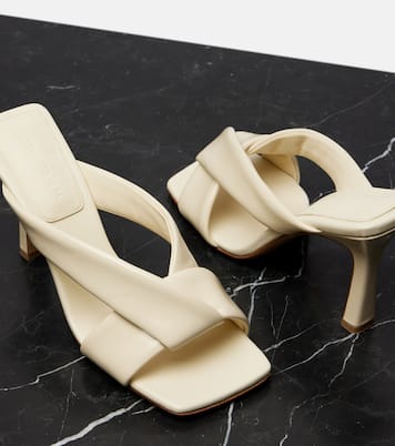 Riva 90 leather thong sandals | Bottega Veneta