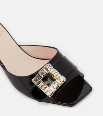 Verzierte Pantoletten BikivVv aus Lackleder | Roger Vivier