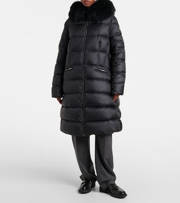 Boedic shearling-trimmed down jacket | Moncler