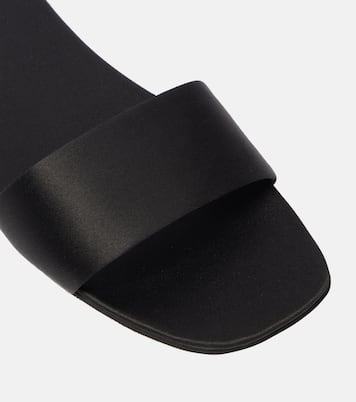 Pantoletten aus Satin | Prada