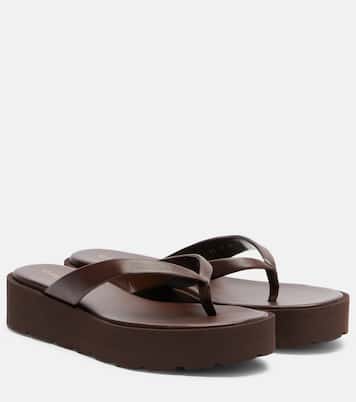 Leather platform thong sandals | Gianvito Rossi