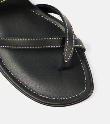 Susacru leather thong sandals | Manolo Blahnik