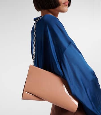 Loubitwist Small patent leather clutch | Christian Louboutin