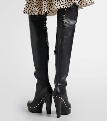 بوت لفوق الركبة من الجلد بمسامير Lola  | Chloé