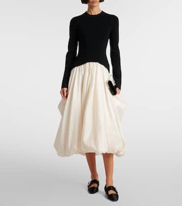 Belle Vivier embellished satin flats | Roger Vivier