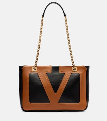 Viva Superstar Small leather shoulder bag | Valentino Garavani