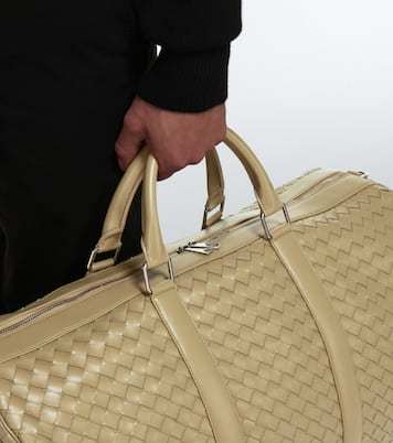 Large Intrecciato leather duffel bag | Bottega Veneta