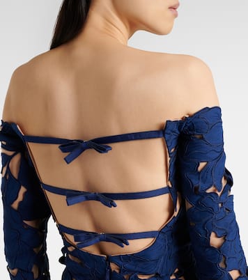 Off-shoulder guipure lace gown | Costarellos