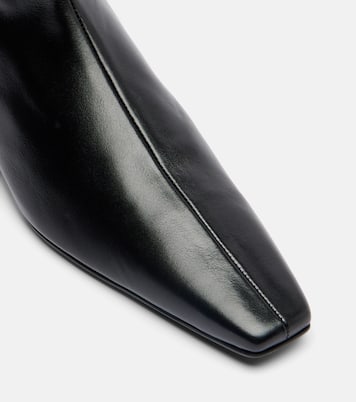 Ankle Boots aus Leder | Toteme