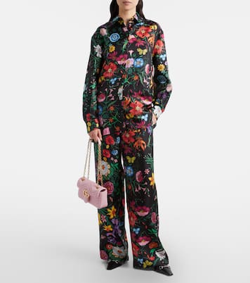 GG Marmont Small leather shoulder bag | Gucci