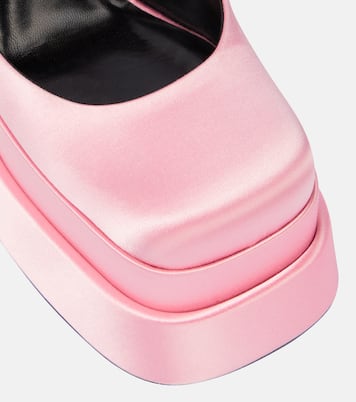 Plateau-Pumps Medusa Aevitas aus Satin | Versace