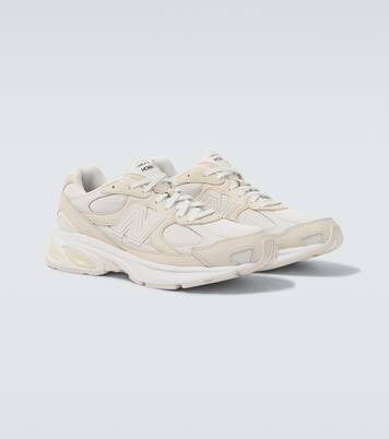 X New Balance 2010 Sneakers mit Veloursleder | Comme des Garçons Homme
