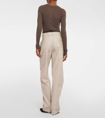 Hose Wet | Entire Studios