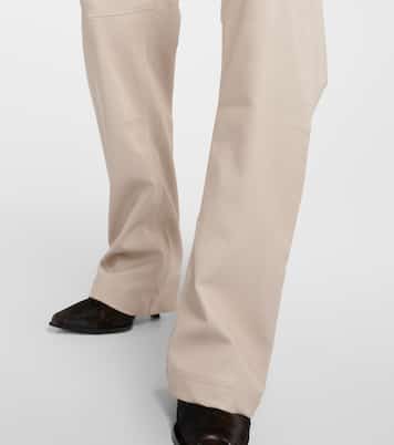 Hose Wet | Entire Studios