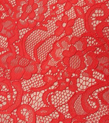 Robe en crêpe et dentelle | Rasario