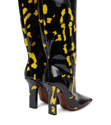 Bedruckte Overknee-Stiefel aus Lackleder | Vetements
