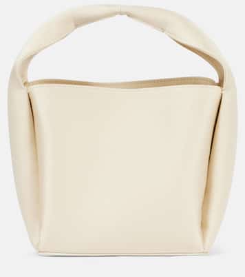 Bucket Bag Petite aus Satin | Toteme