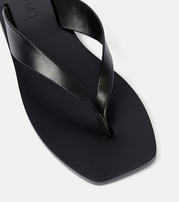 Kinto leather thong sandals | A.Emery