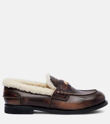 Loafers aus Leder mit Shearling | Miu Miu