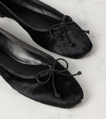Bailarinas Charlotte de pelo de becerro | Khaite