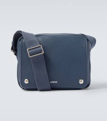 Pebble Medium leather messenger bag | Loewe