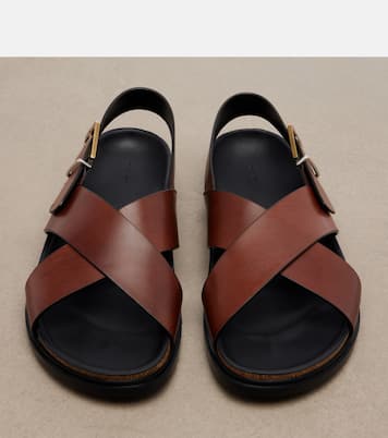 搭扣皮革凉鞋 | The Row