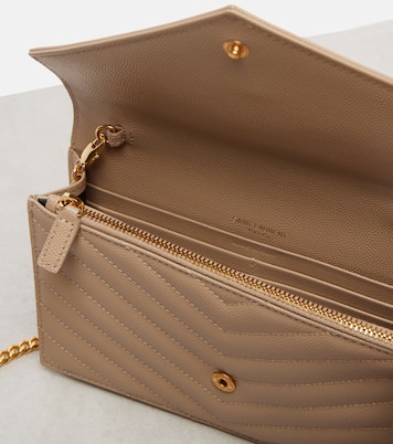Cassandre matelassé envelope leather wallet on chain | Saint Laurent