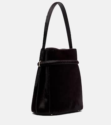 Calf hair bucket bag | Toteme