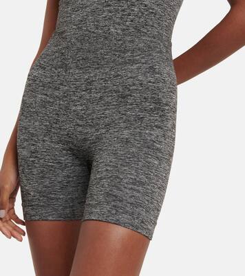 Set aus Top Intuitive und Shorts Composed | Prism²