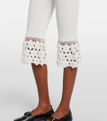 Crochet-trimmed ribbed cotton-blend capri pants | Ganni